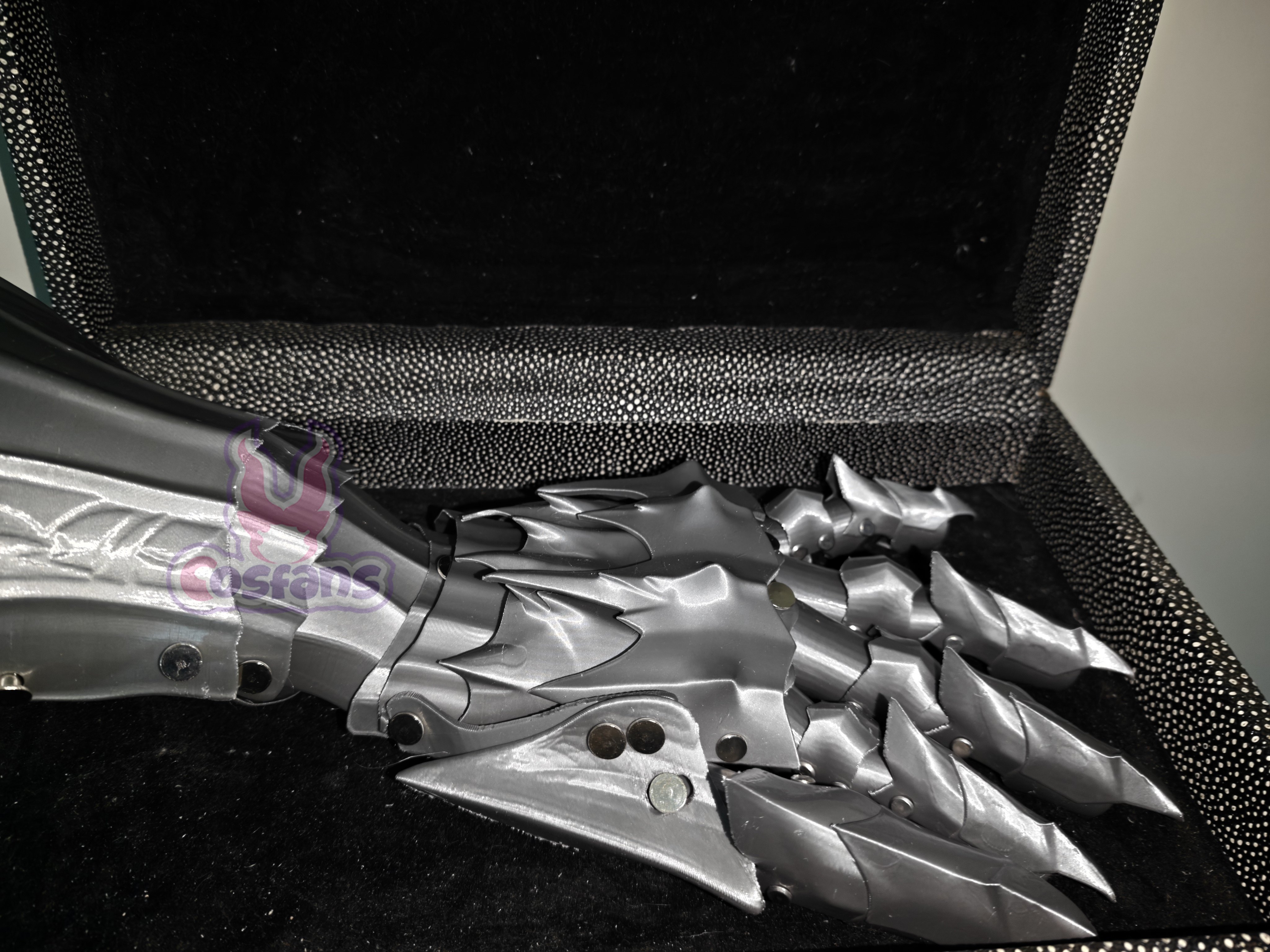 Sarung Tangan Mekanik Ksatria  - Cosplay Prop 3D Print ulasan dan harga